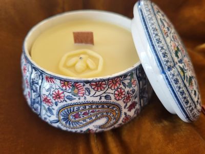 Bougie cire abeille contenant vintage Bougie cire abeille contenant vintage