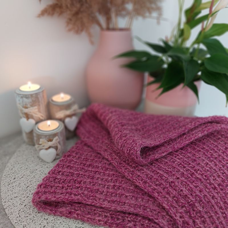 Gestrickter Loop-Schal – weich, warm & fluffig