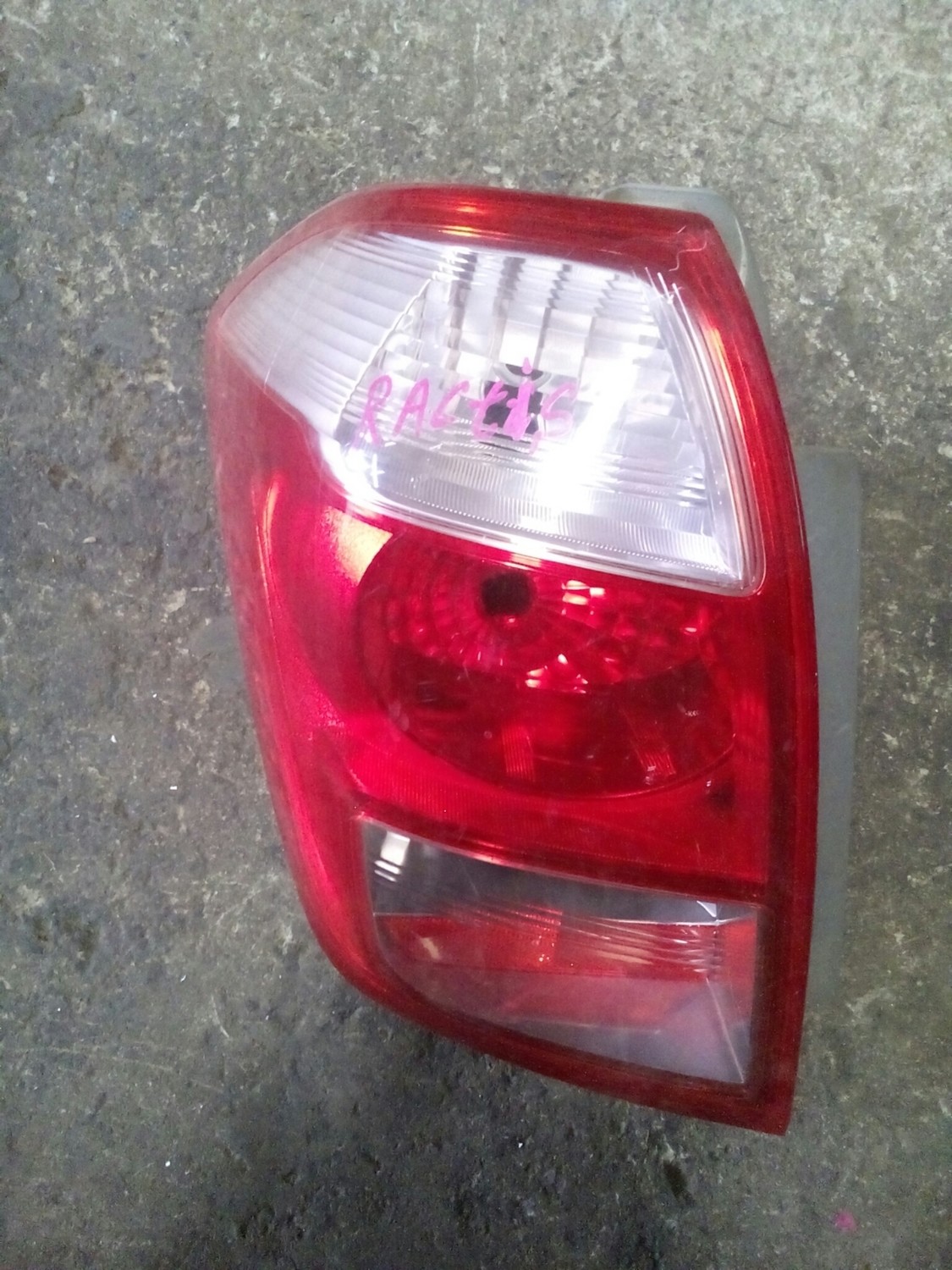 Ractis 2006 Tail Light