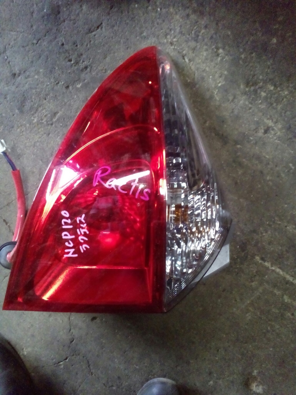 Ractis NCP120 Tail Light