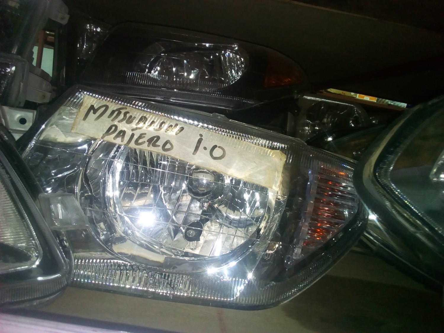Mitsubishi Pajero Io Headlight 