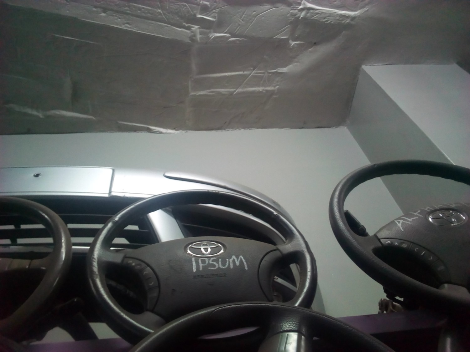 steering Wheel for toyota IPSUM