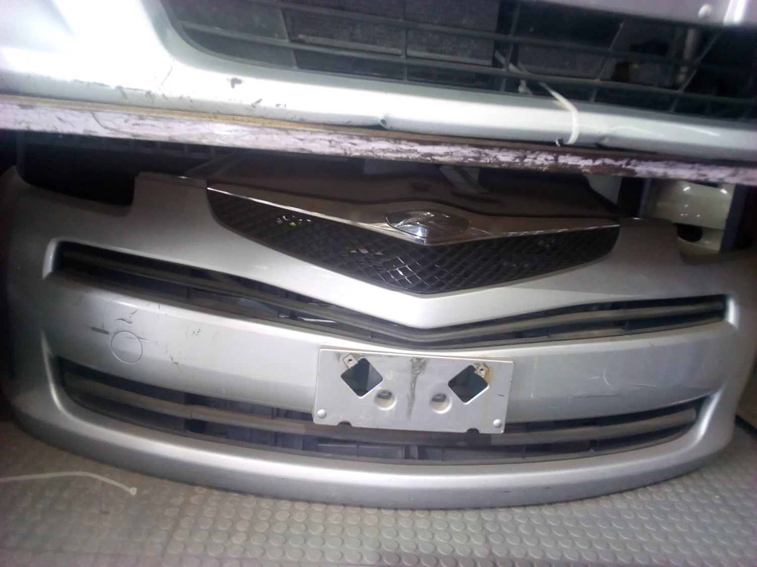 Toyota Ractis Nose Cut Toyota Ractis Nose Cut
