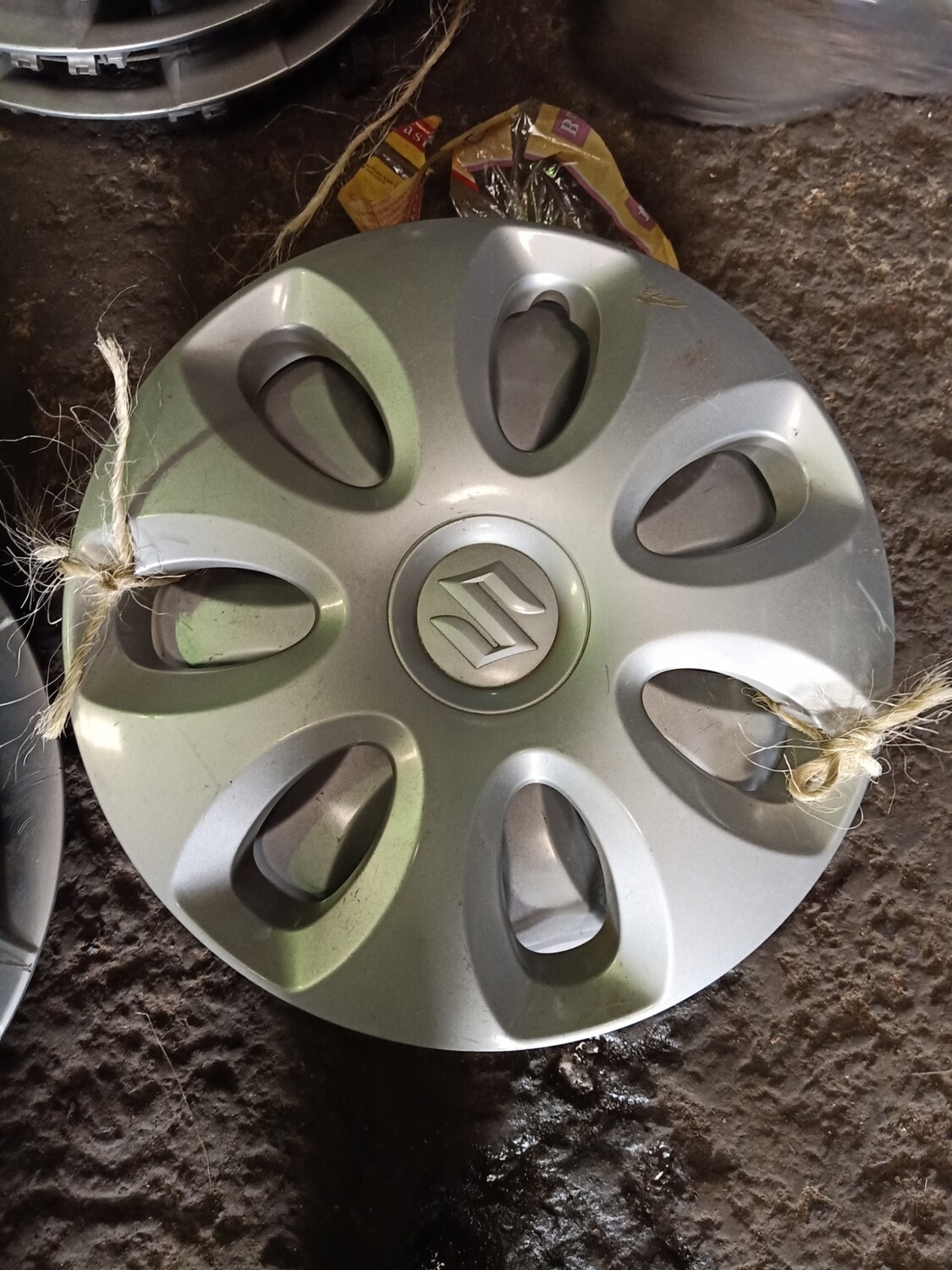 Wheel caps sazuki