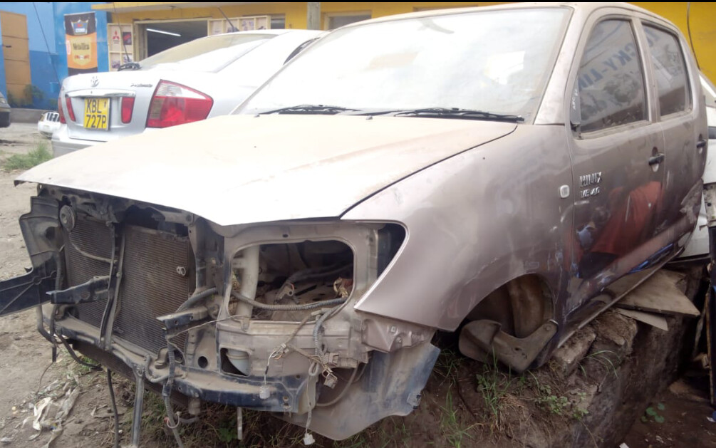 Toyota Hilux double cab body