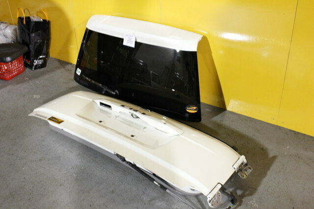 Honda CRV boot door rd1