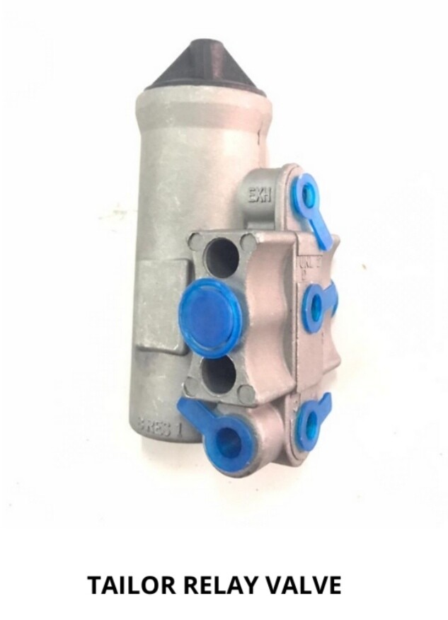 Tailer relay valve