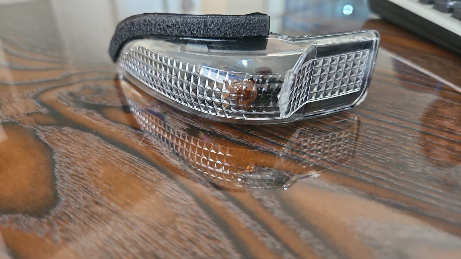 Indicator lights 