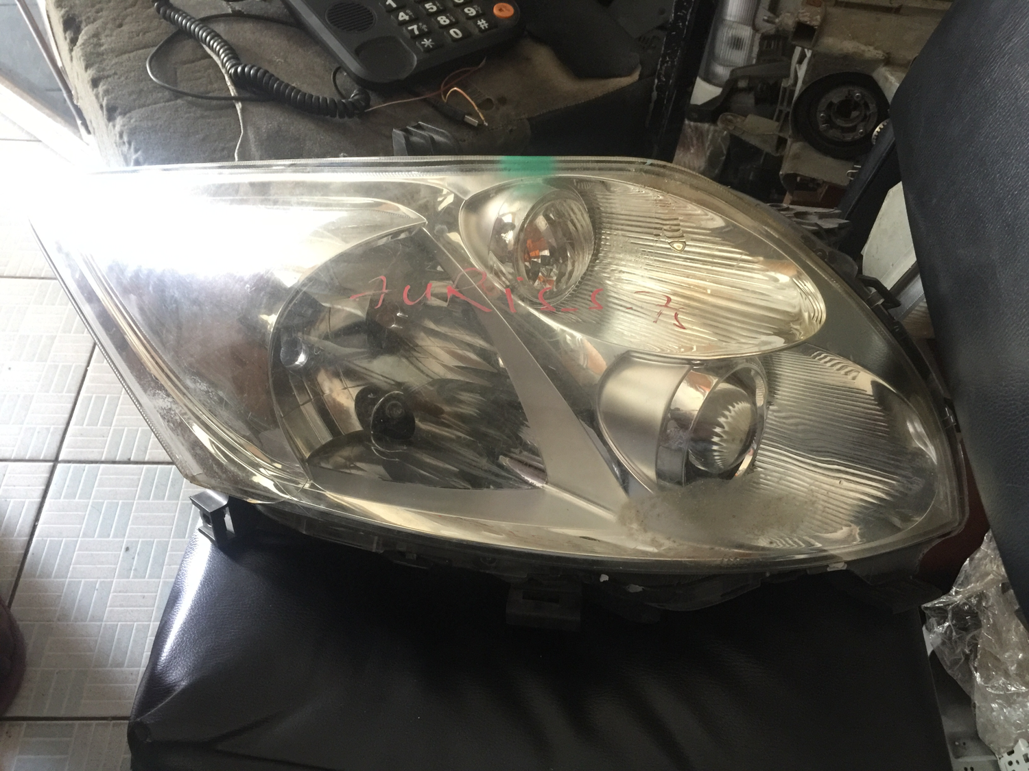 Head light for Toyota auras 
