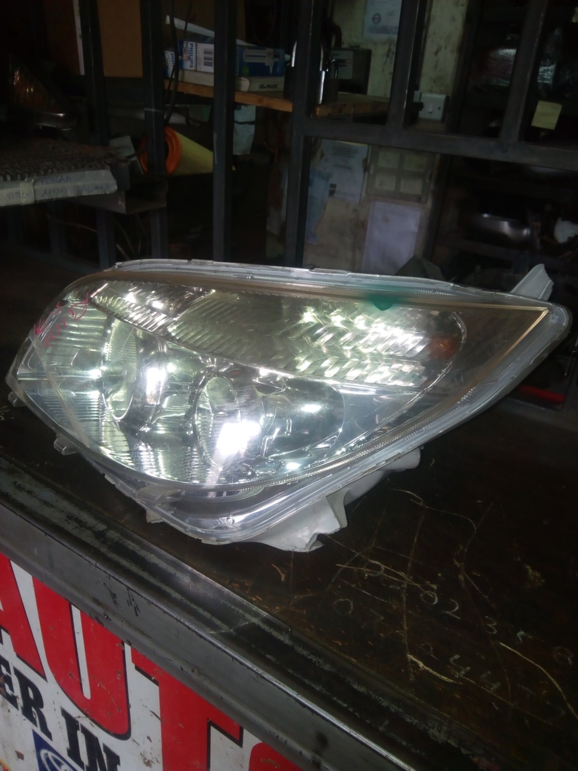 Toyota rush headlight