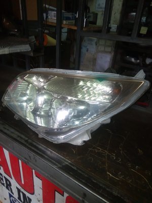 Toyota rush headlight