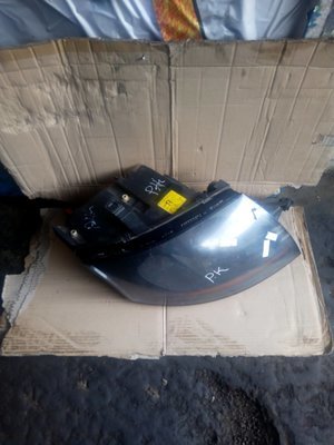 Audi tt headlight