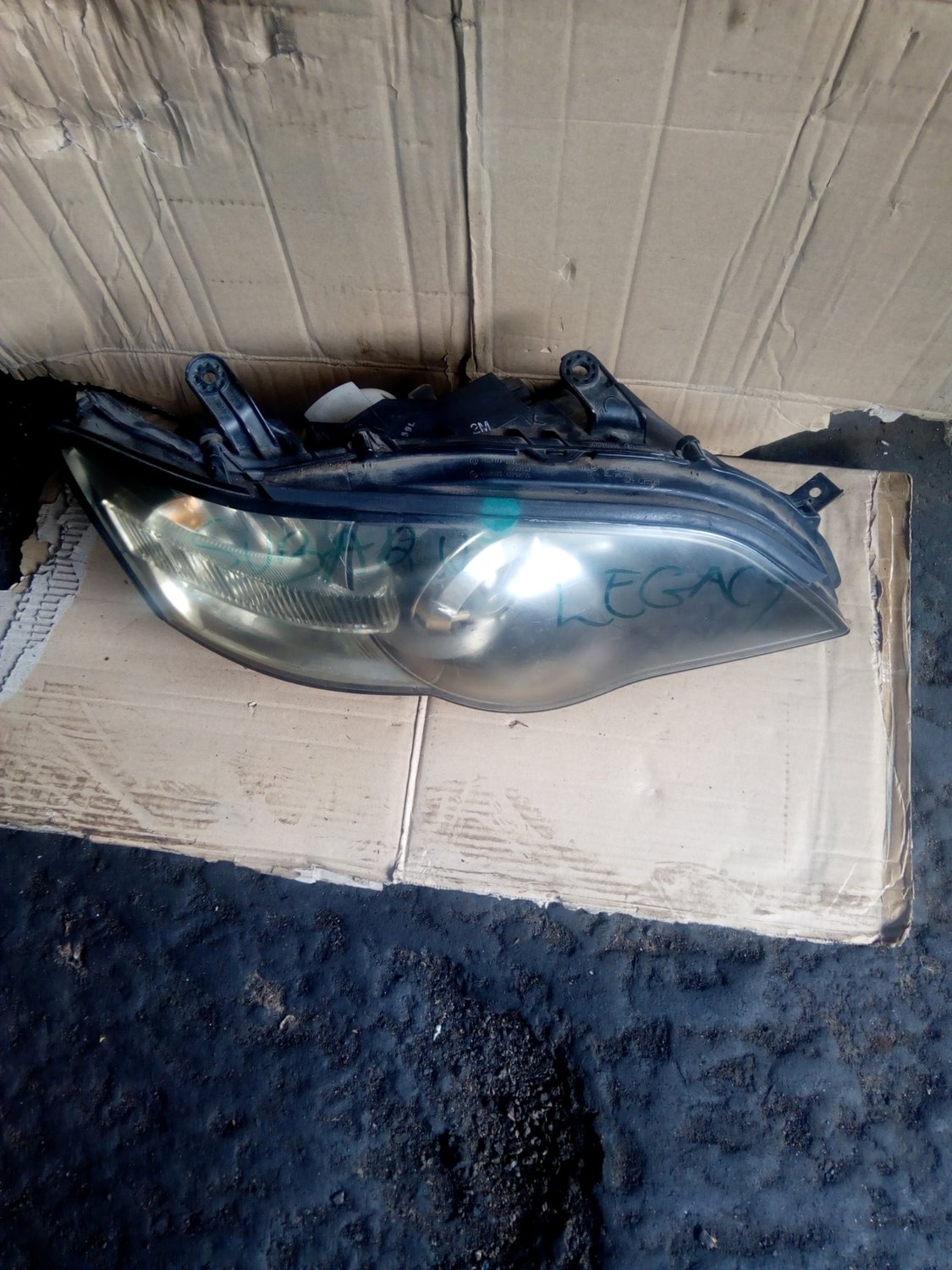 Subaru legacy headlight