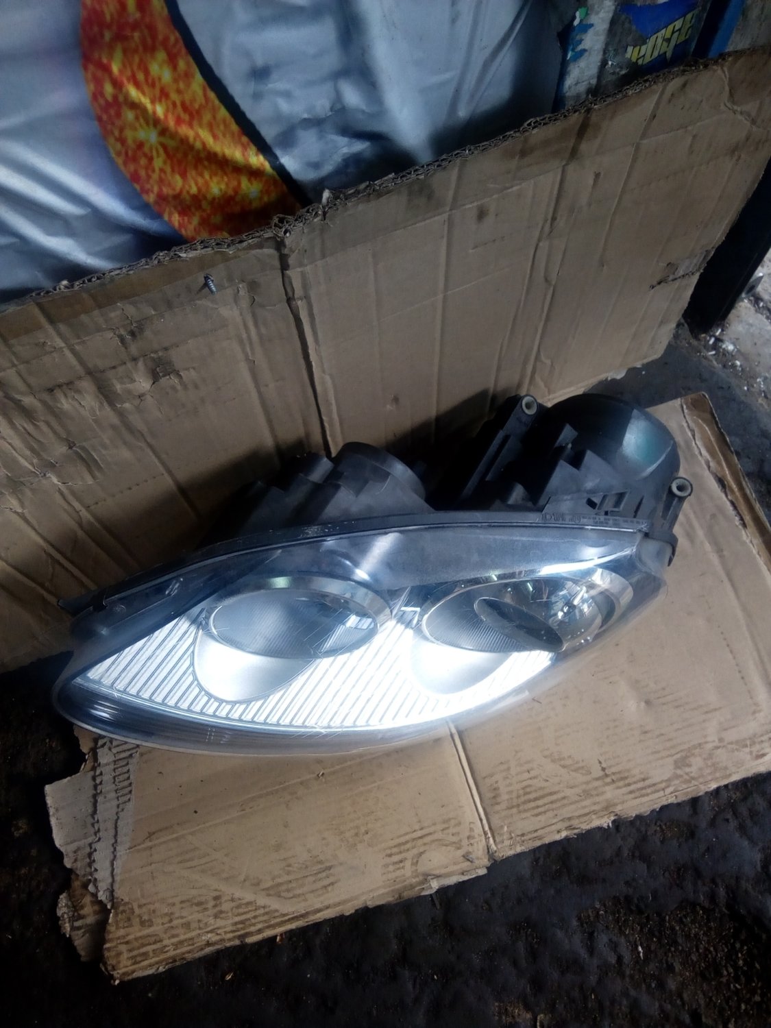 Vw golf mark 5 headlight