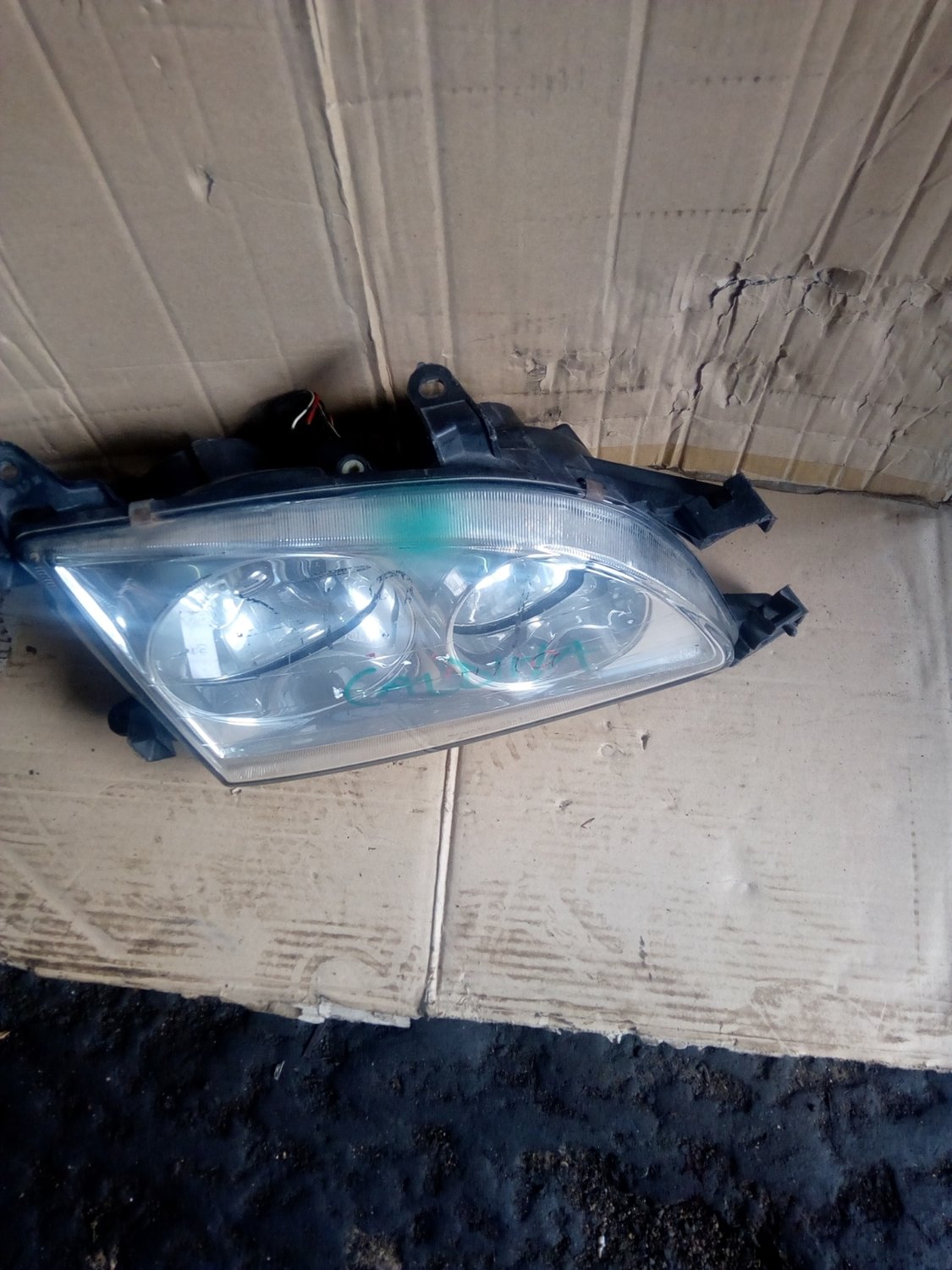 Toyota caldina headlight