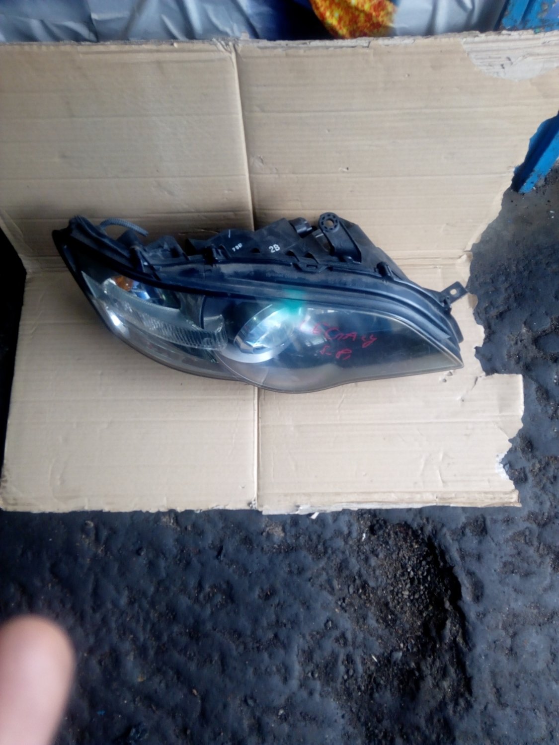 Subaru legacy bp5 headlight