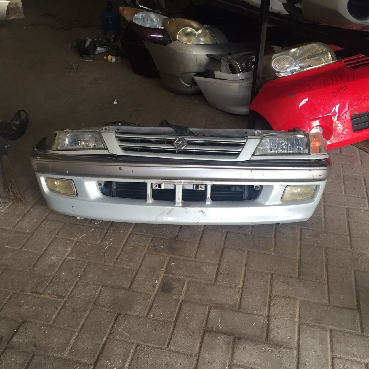 toyota premio nose cut