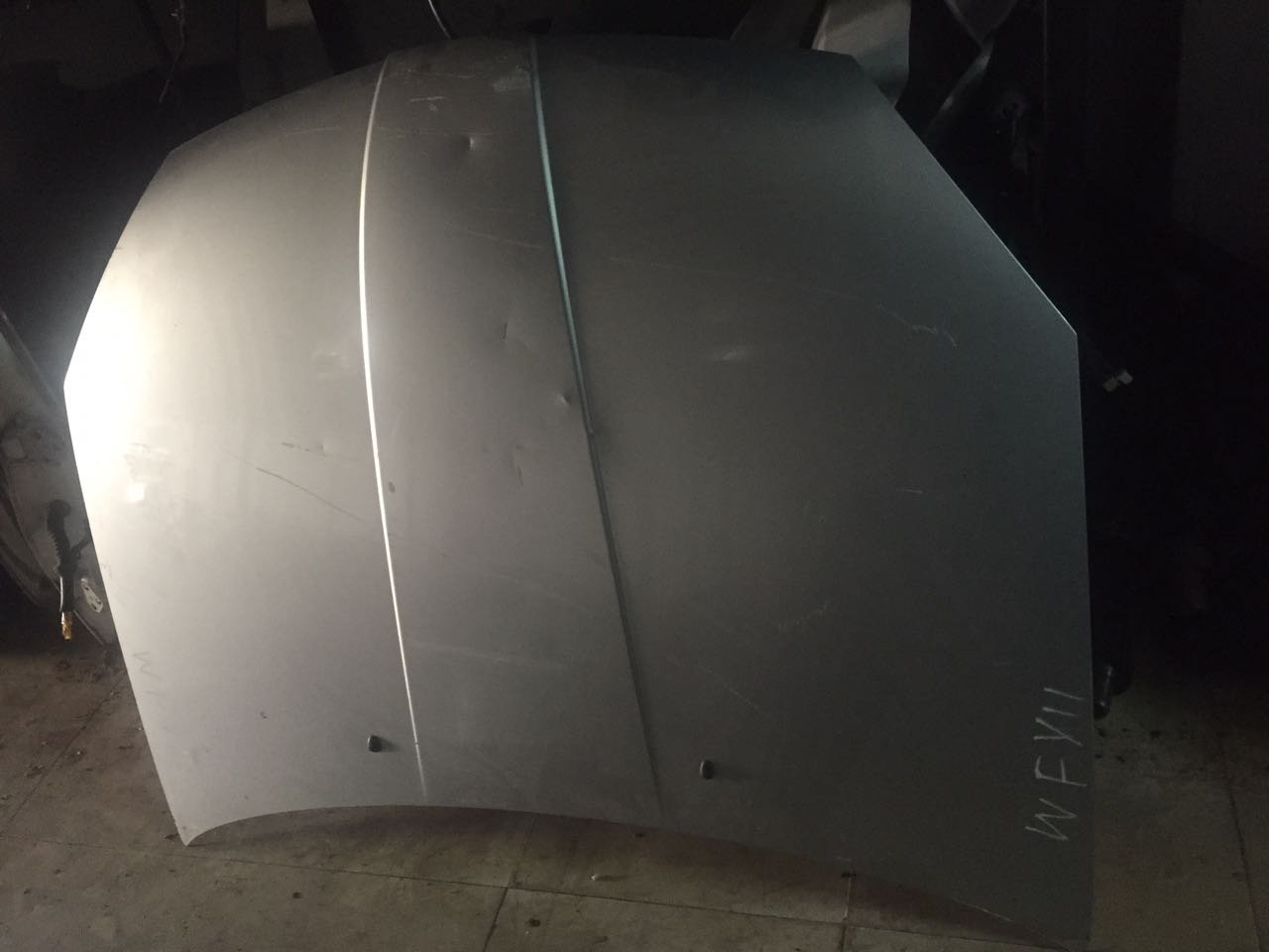 nissan wingroad y11 Bonet