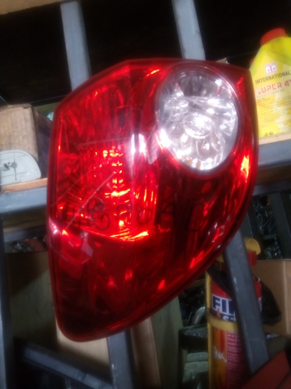 Nissan wingroad tail light