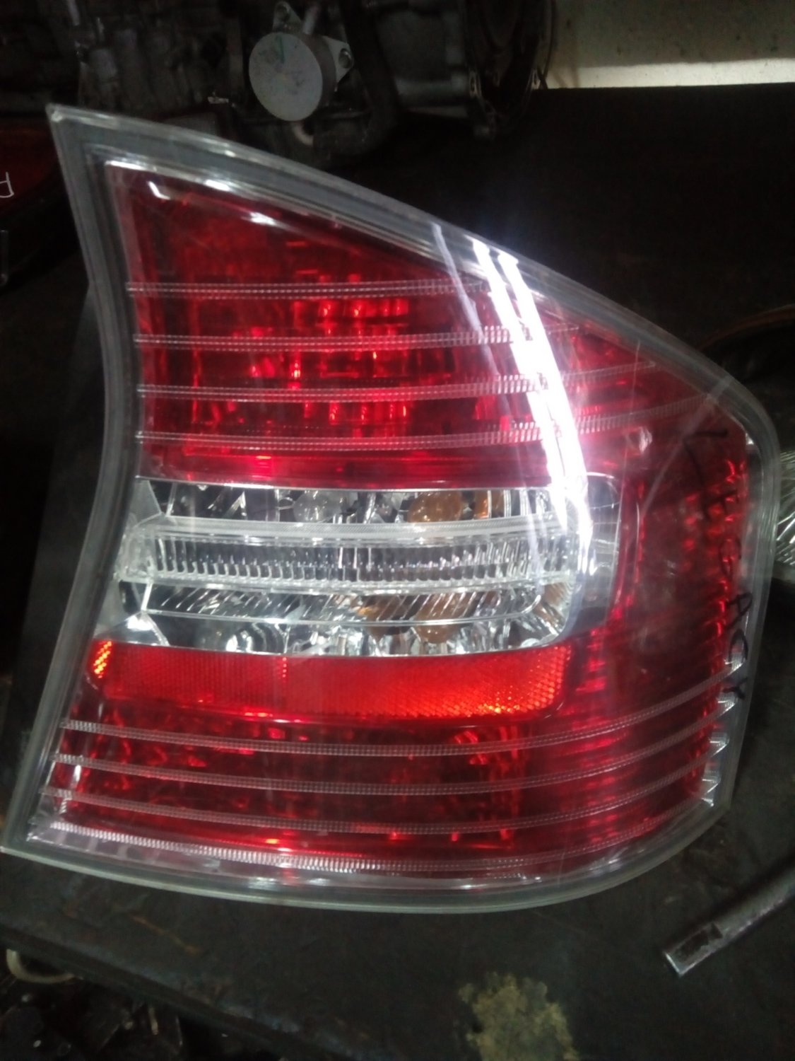 Subaru legacy BL5 tail light