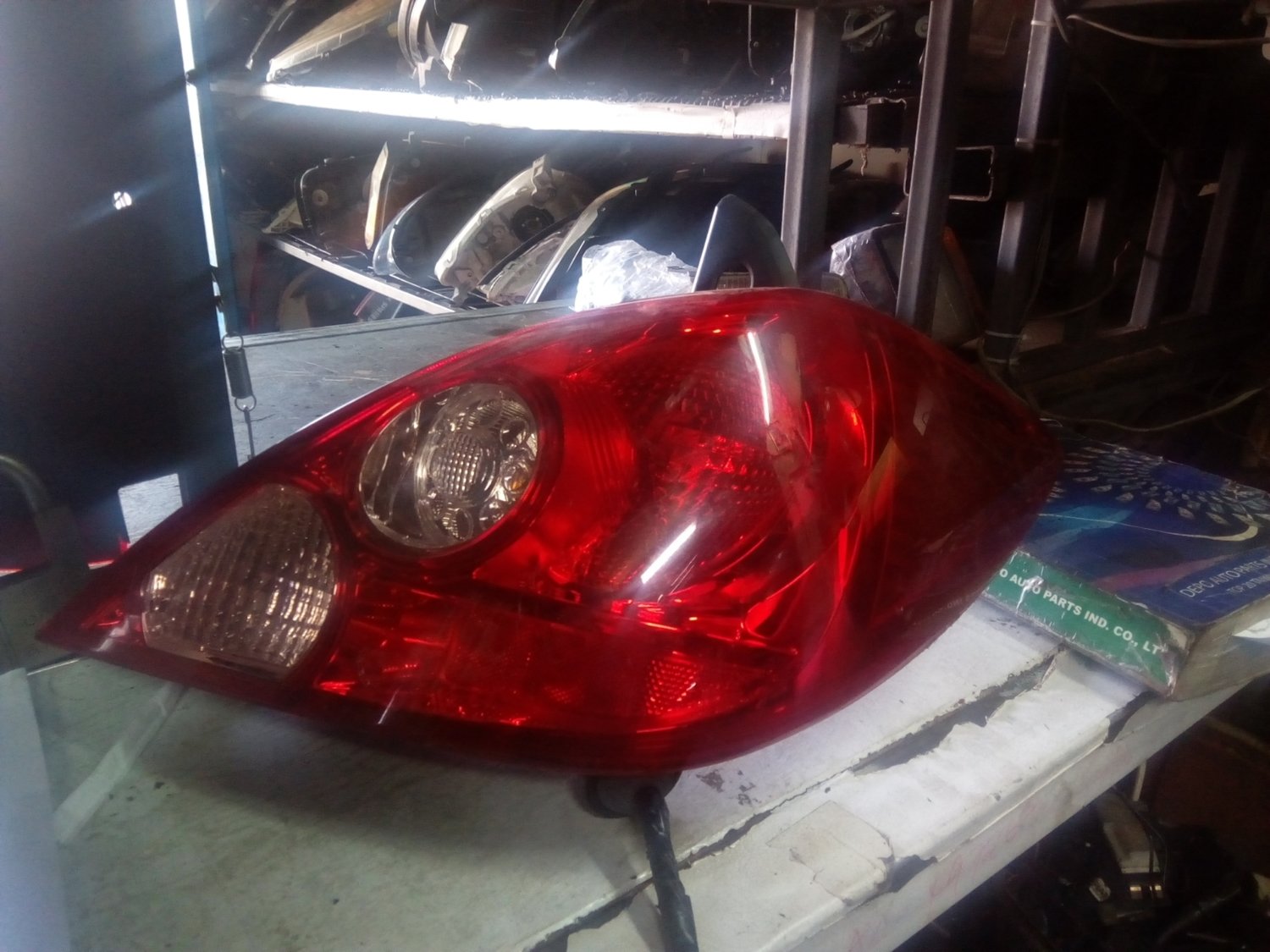 Nissan Tiida tail light