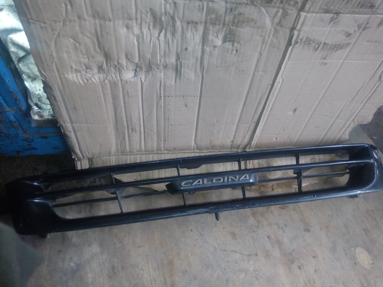 Toyota caldina grill