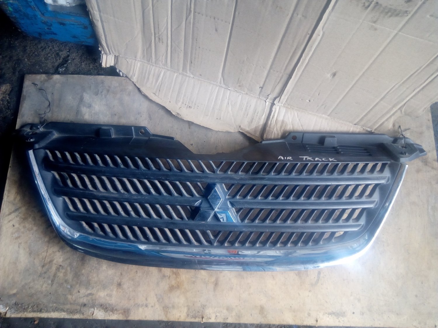 Mitsubashi air track Grill