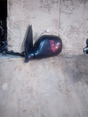 Toyota Raum side mirror