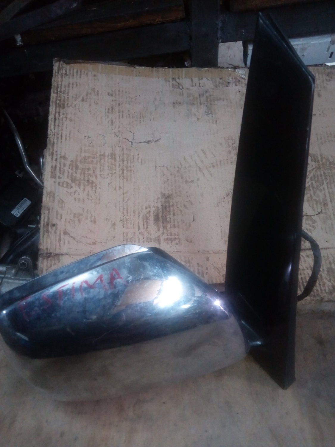 Toyota Estima side mirror