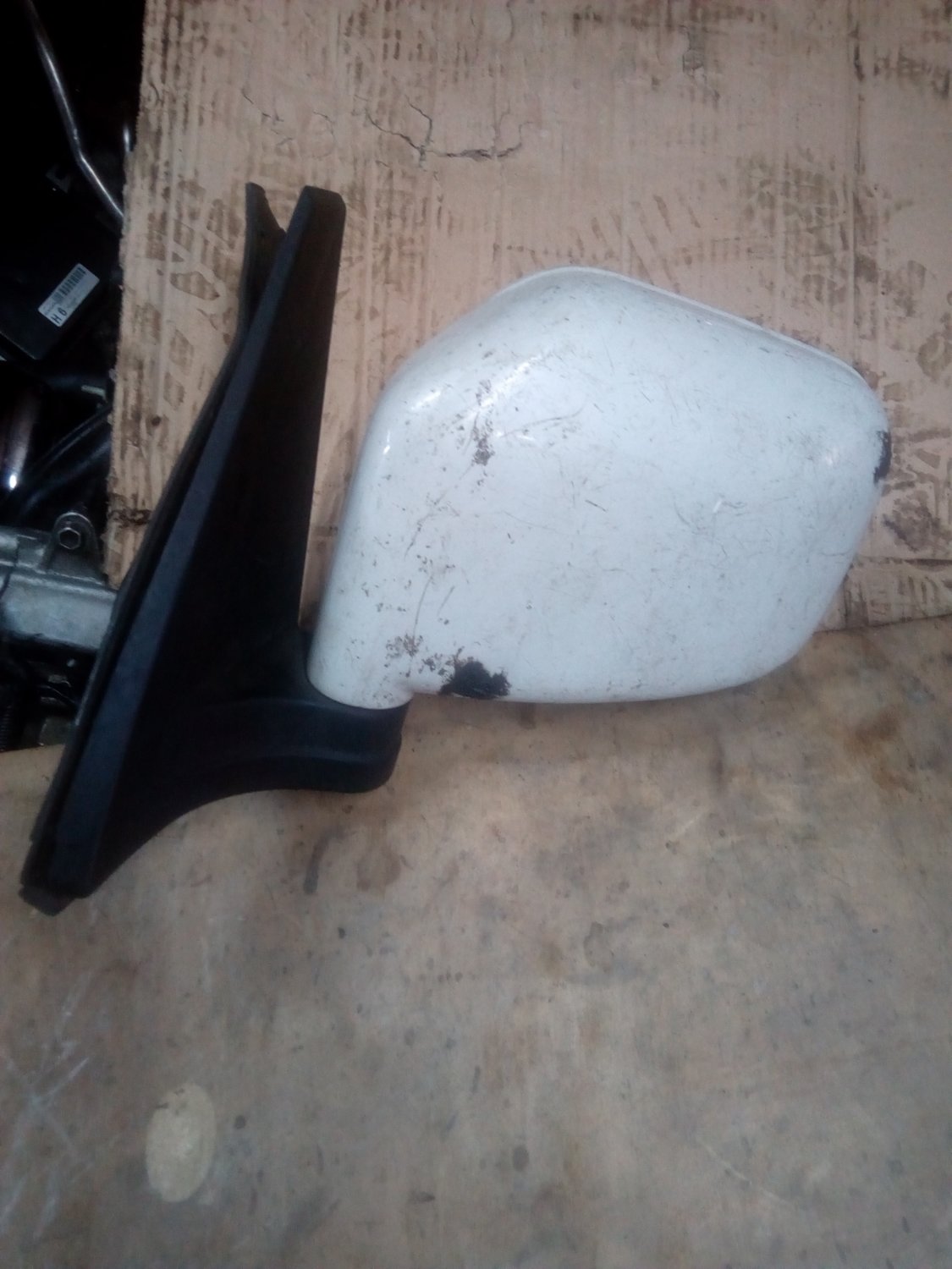 Mitsubishi Pajero io side mirror