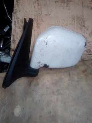Mitsubishi Pajero io side mirror