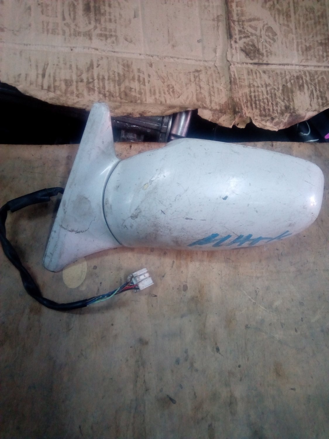 Toyota Mark 2 side mirror
