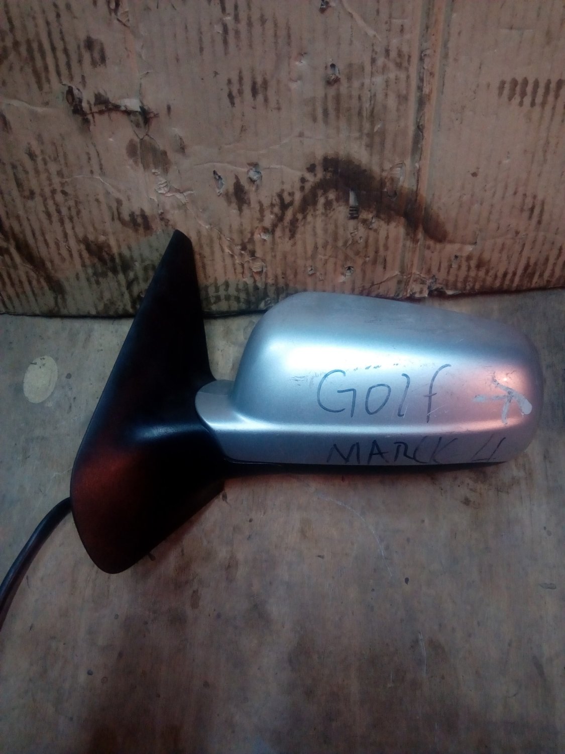 VW Golf mark 4 side mirrir