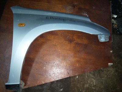 Toyota Rav 4 wing(R)