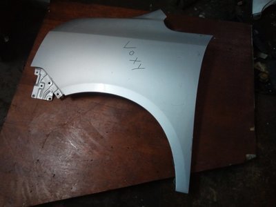 Toyota Voxy wing