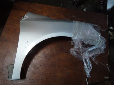 Toyota Fielder wing