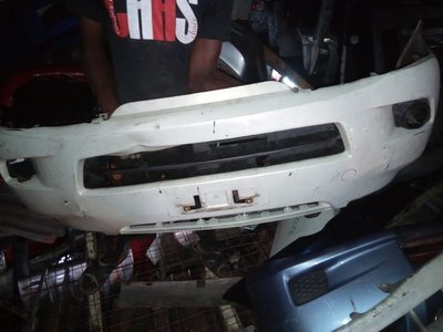 nissan sareena front bumper