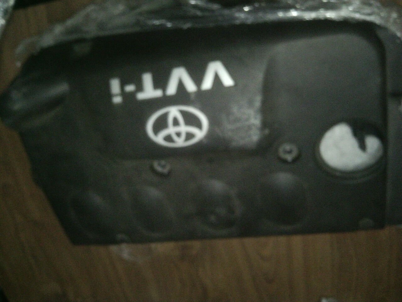Engine top cover for Toyota