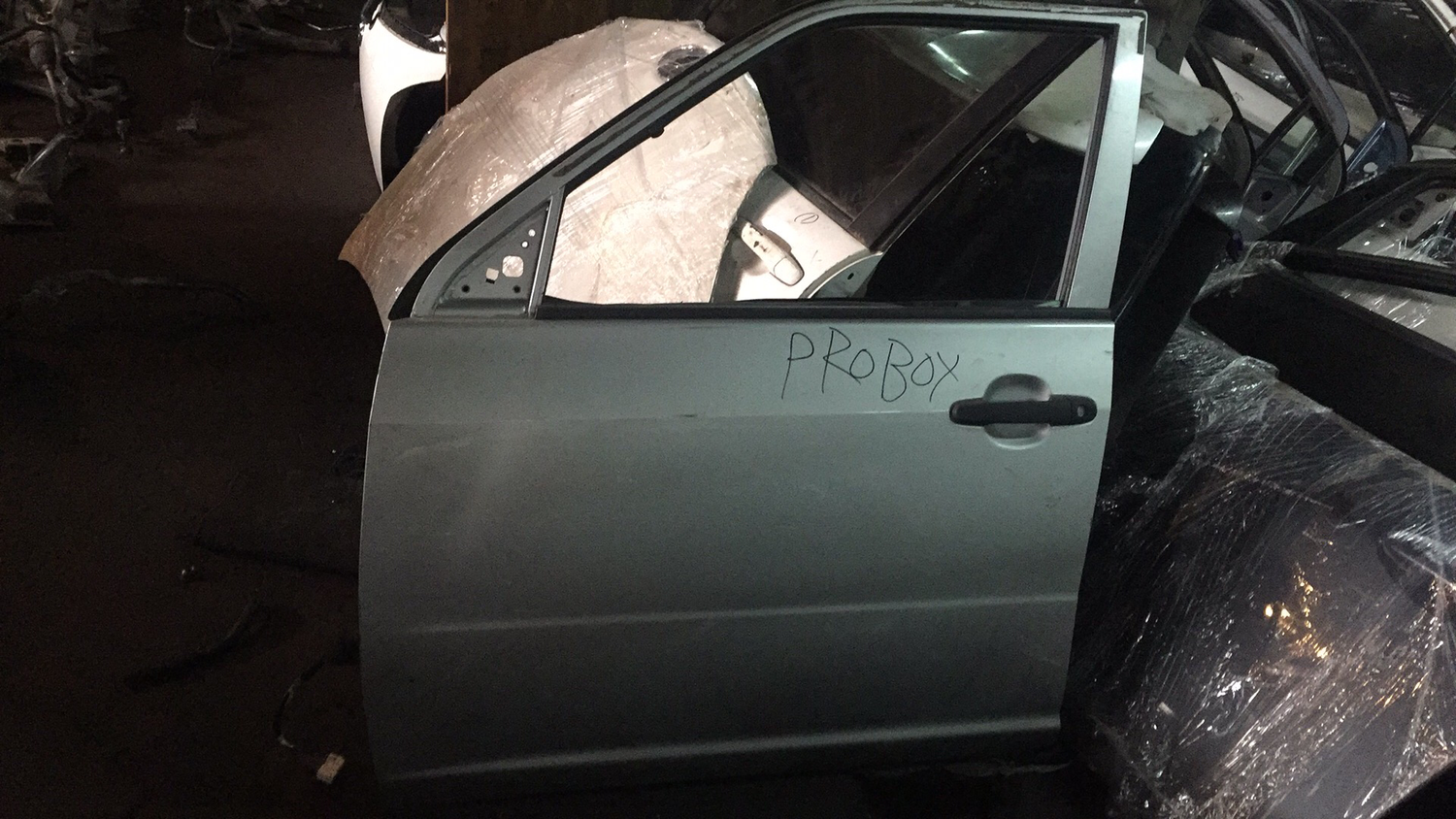 Toyota probox door