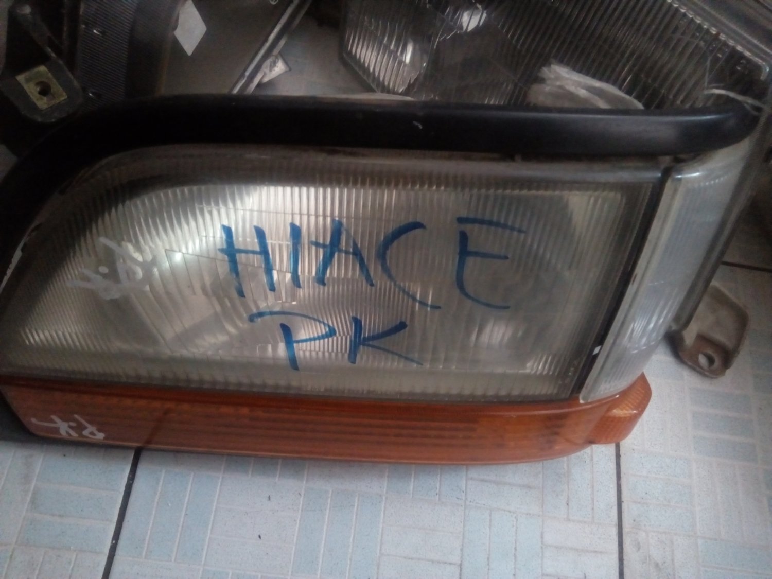 Hiace headlight