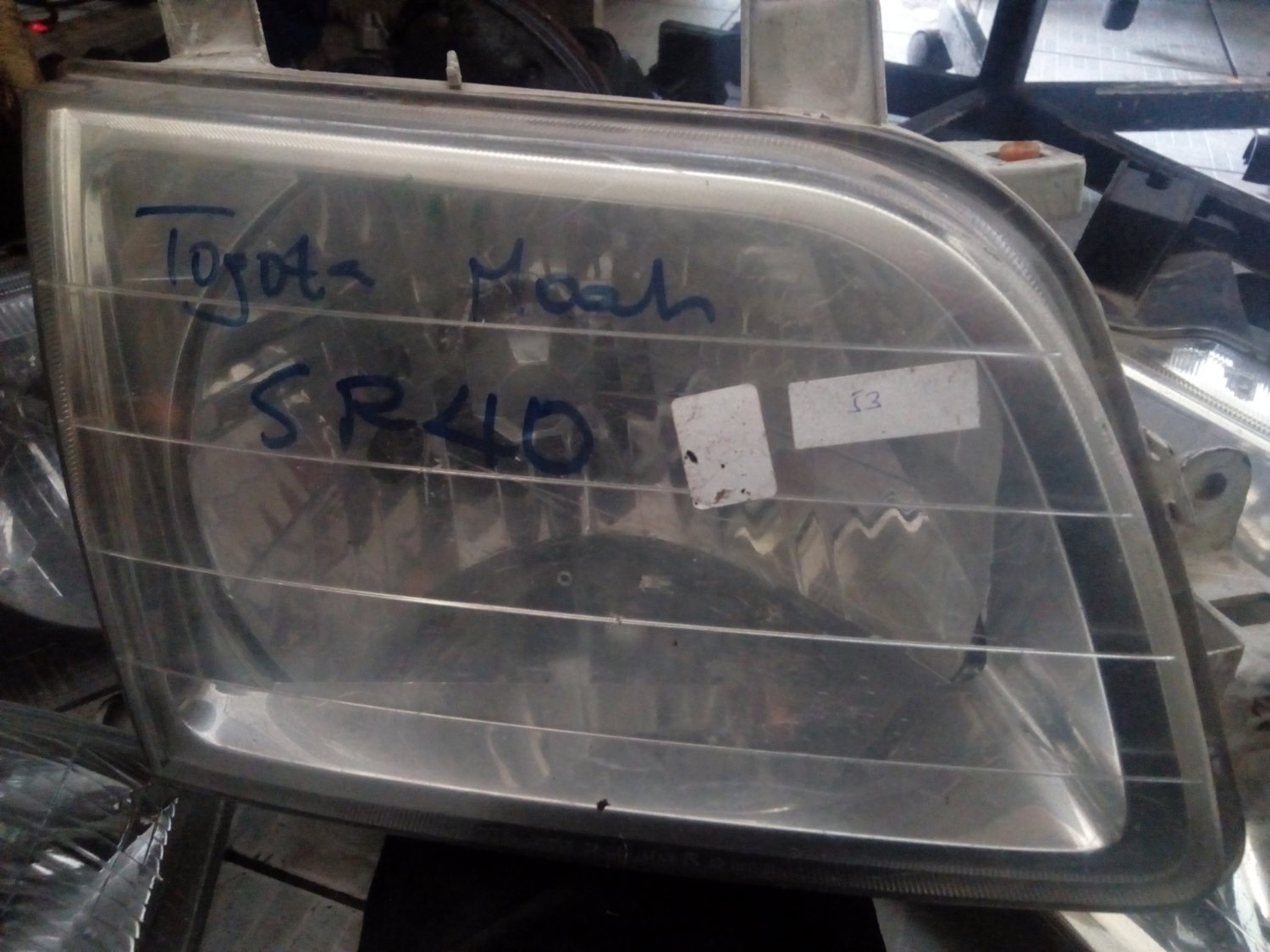 Toyota Noah headlight