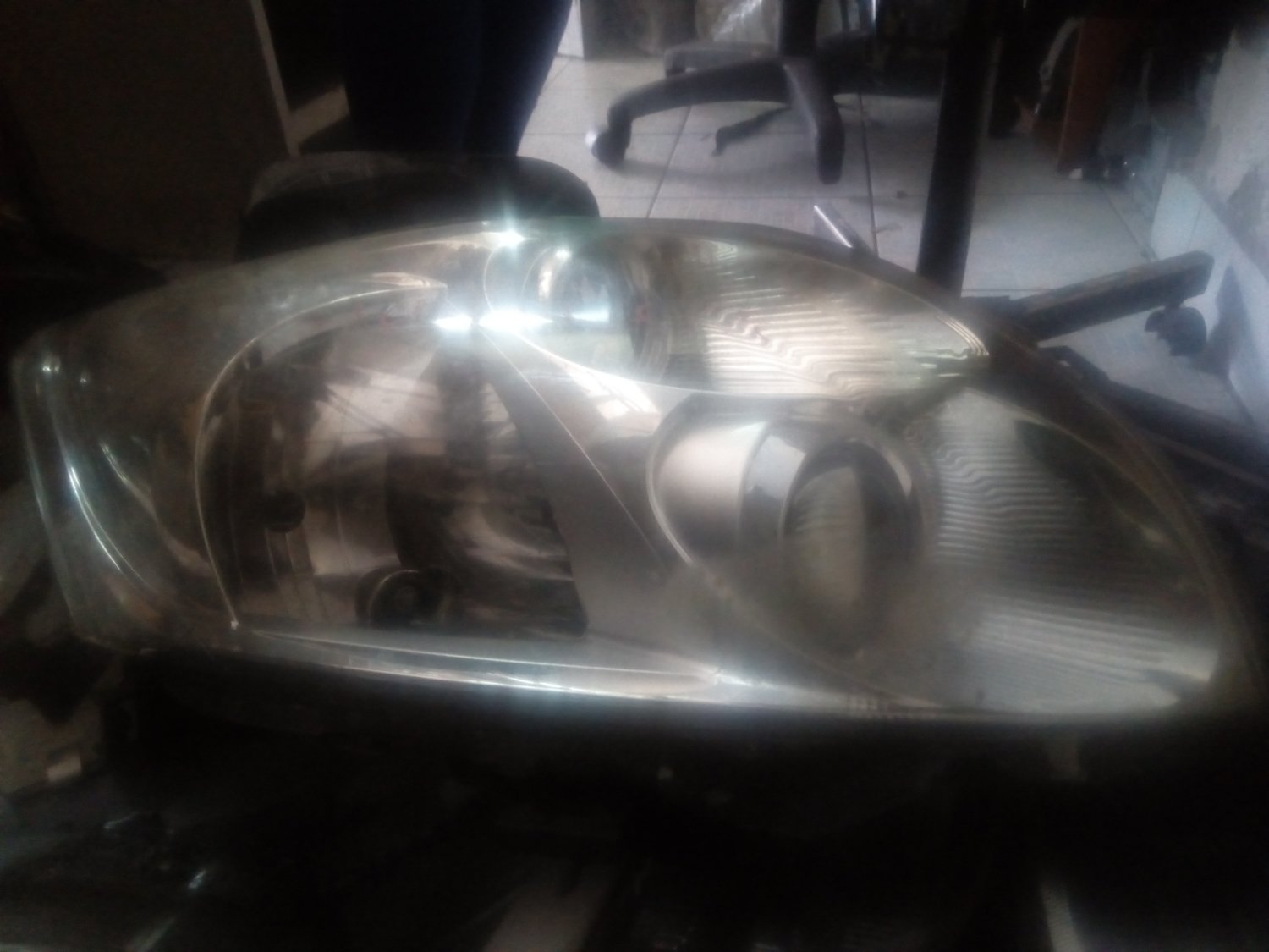 Toyota Auris headlight