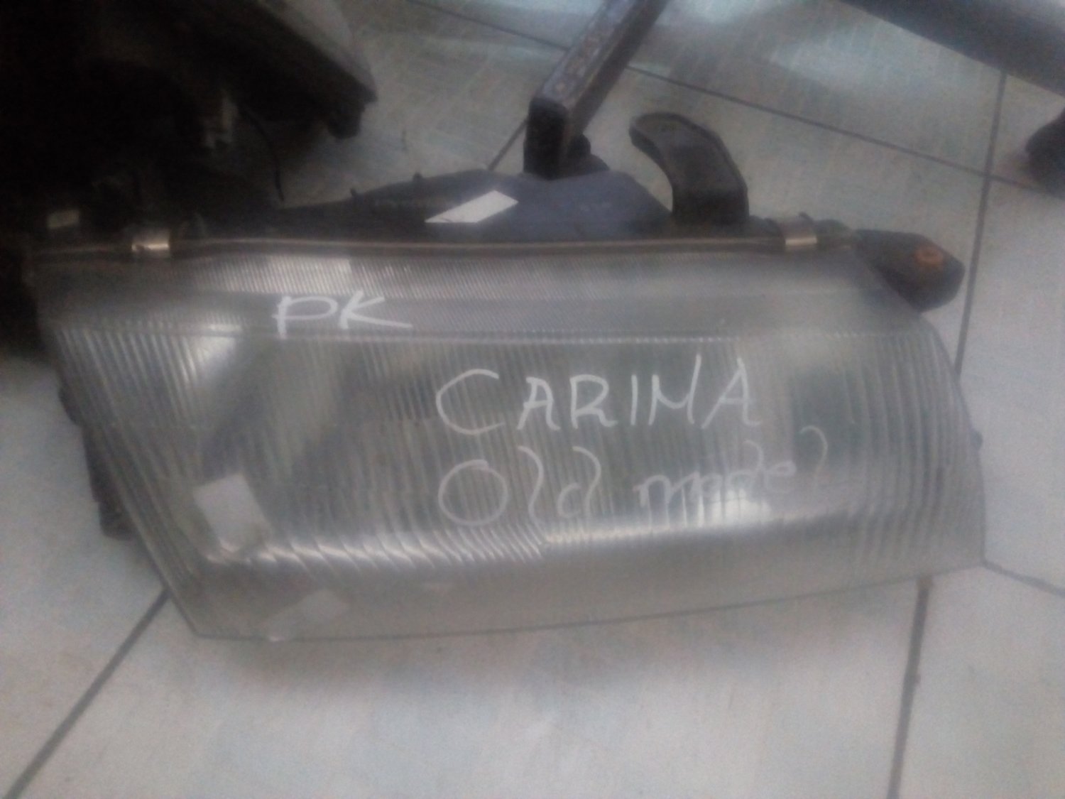 Toyota Carina headlight