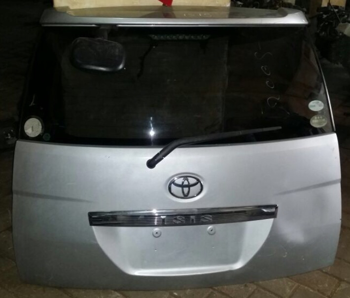 Toyota isis