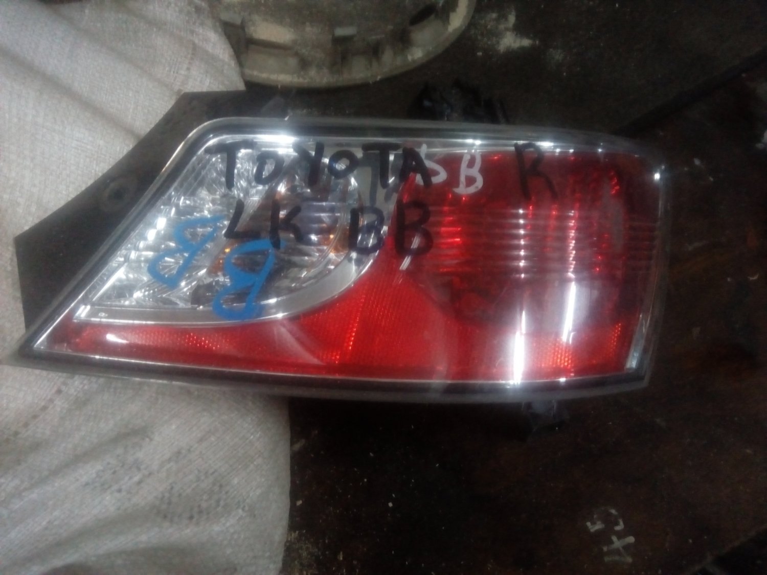 Toyota BB Tail light