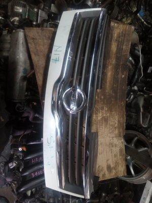 Nissan serena  Grill