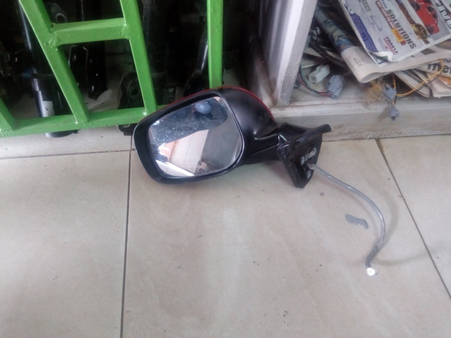 Side mirror