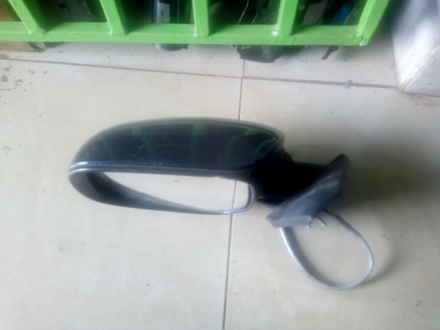 Side mirror