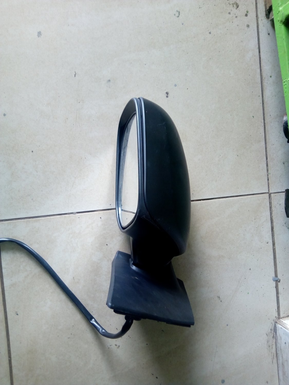 Side mirror