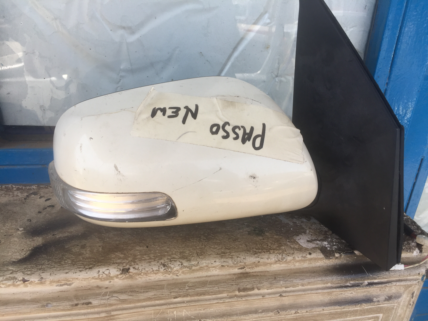 Toyota passo side mirror